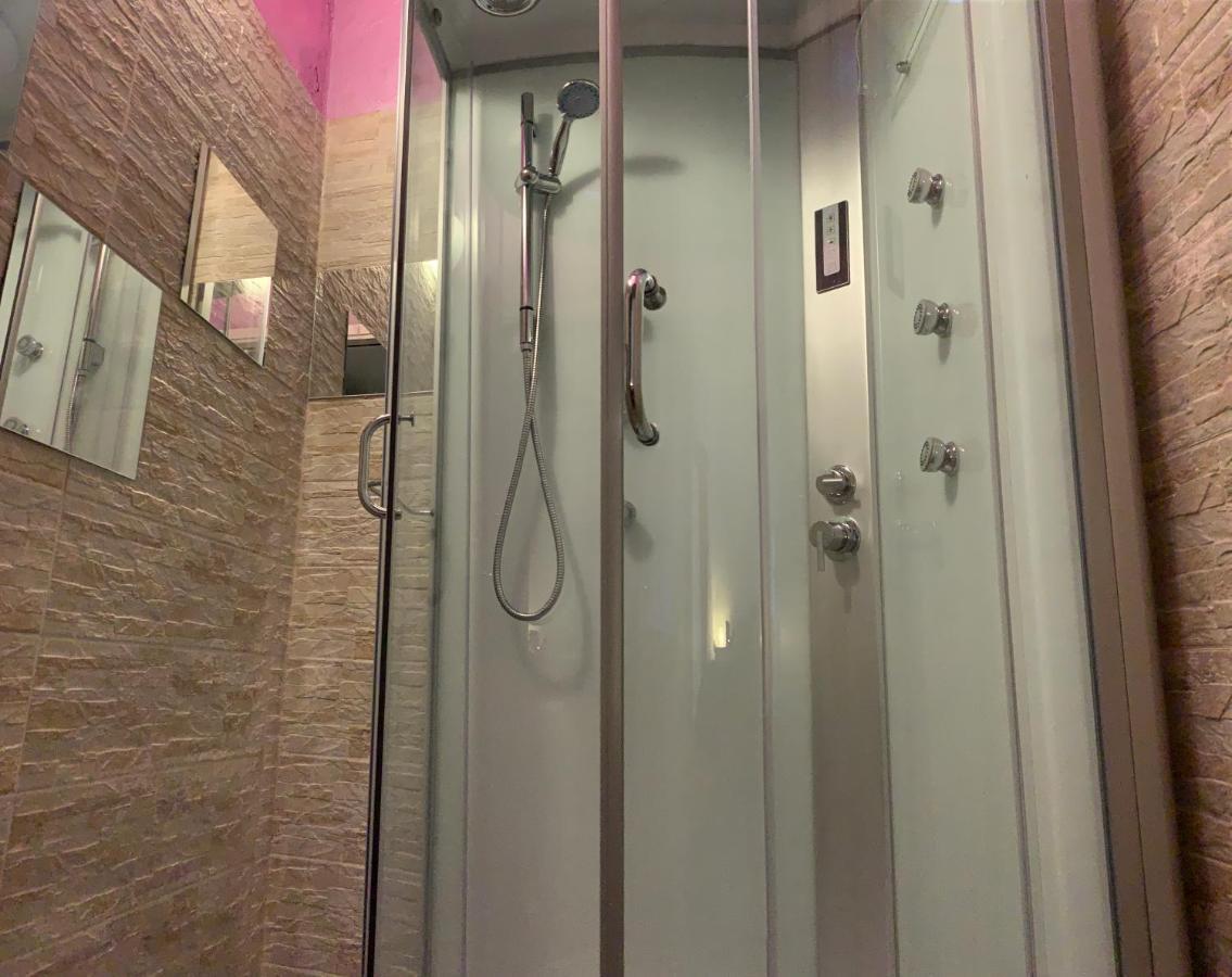 ג'נובה Affittacamere Virginia'S Rooms מראה חיצוני תמונה